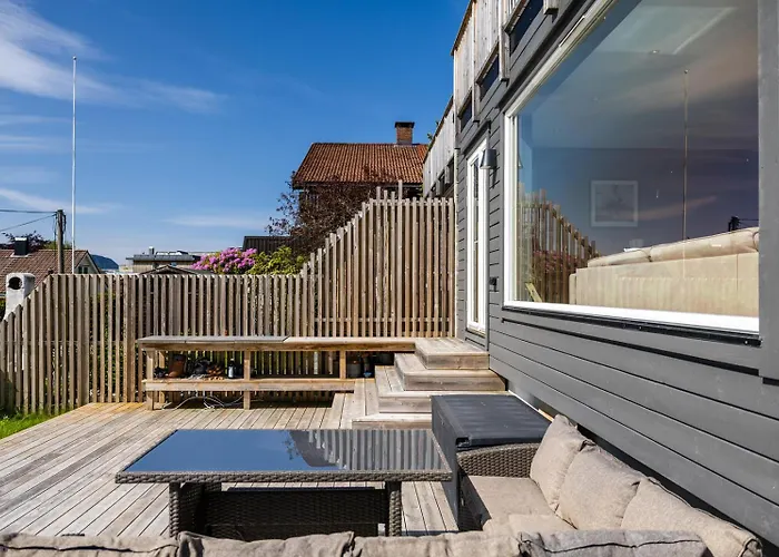 House With Outdoor Area * Ålesund